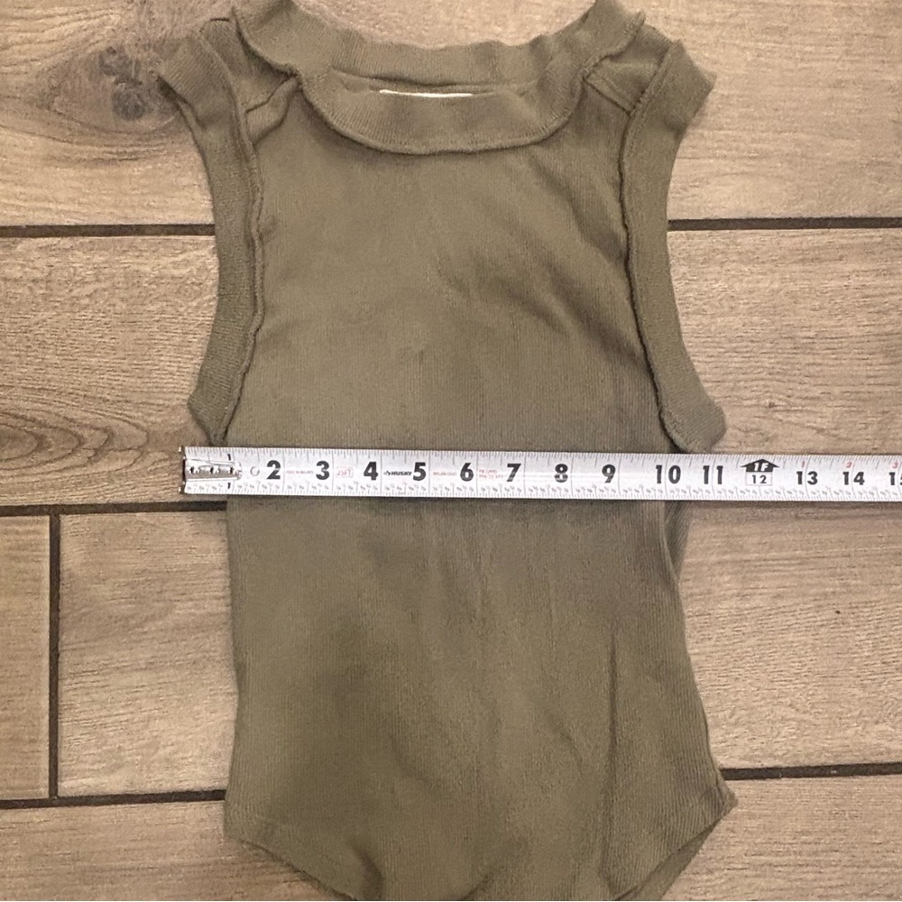 Free People| We The Free Olive Ribbed Crewneck Tank Top XS - Picture 6 of 10